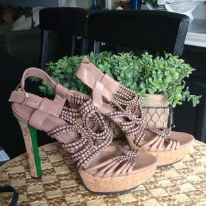 DONALD J PLINER HEELS